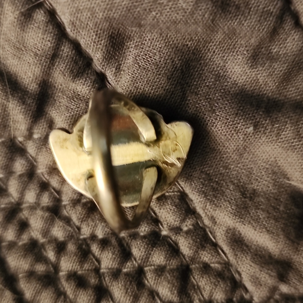 Arizona Navajo coral silver ring. - Picture 8 of 12